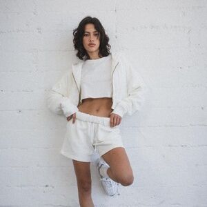 Elwood Clothing • Core Sweatshort • Vintage White • Small